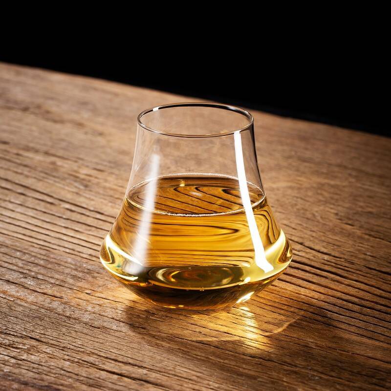 Стакан для виски с эффектом ле – обзор и цена Wine Beer Tasting